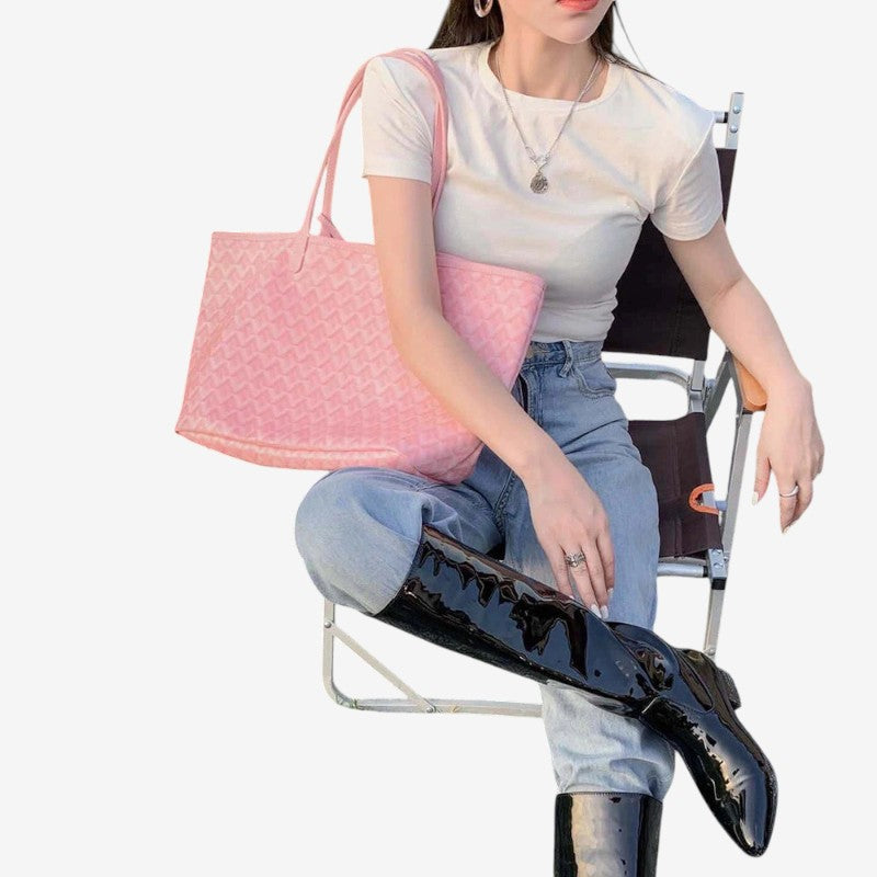 The Travel Tech Organizer